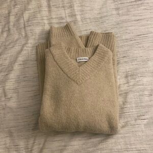 Boucle Wool Blend V-Neck Sweater - Men’s Calvin Klein